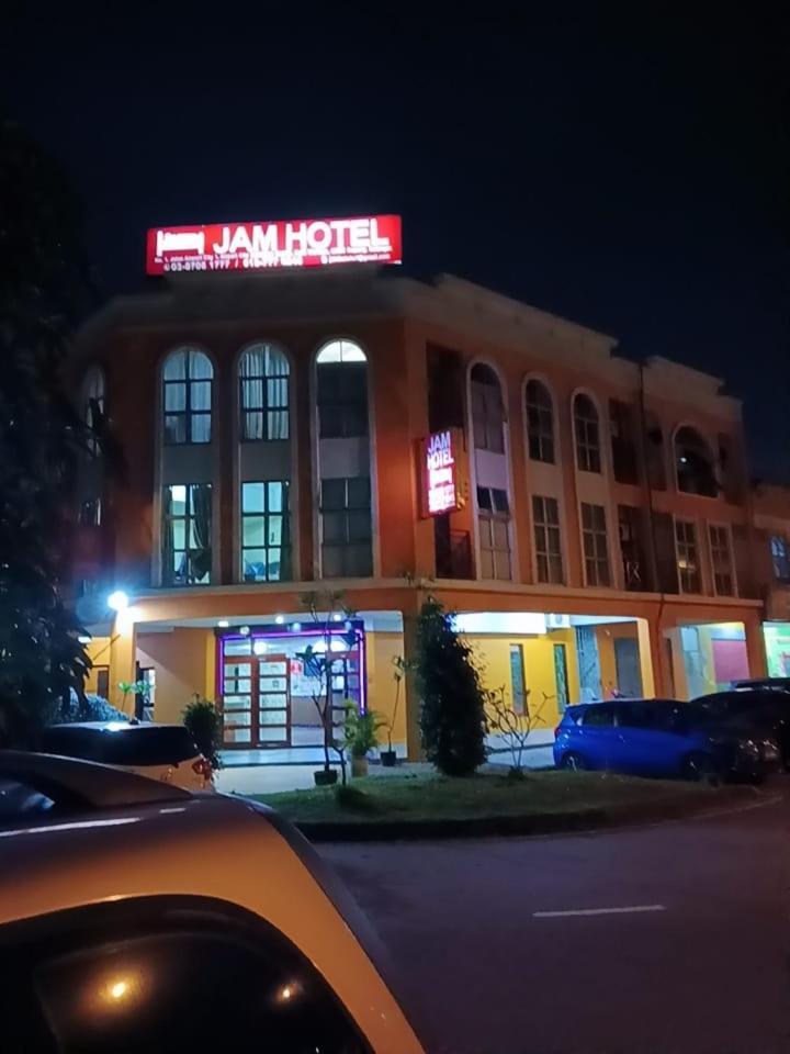 Jam Hotel Kota Warisan Sepang @ Erl Salak Tinggi, Klia 1-2 & F1 Exterior photo